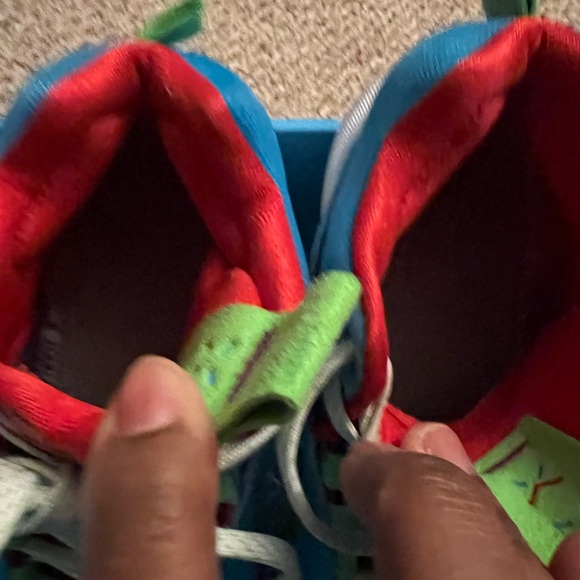 Air Jordan XXXV (35) WIP (GS) - Nike
Size 4.5Y
Worn once Excellent Condition - Picture 5 of 6